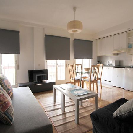 Apartamentos Goyescas Deco Мадрид Номер фото