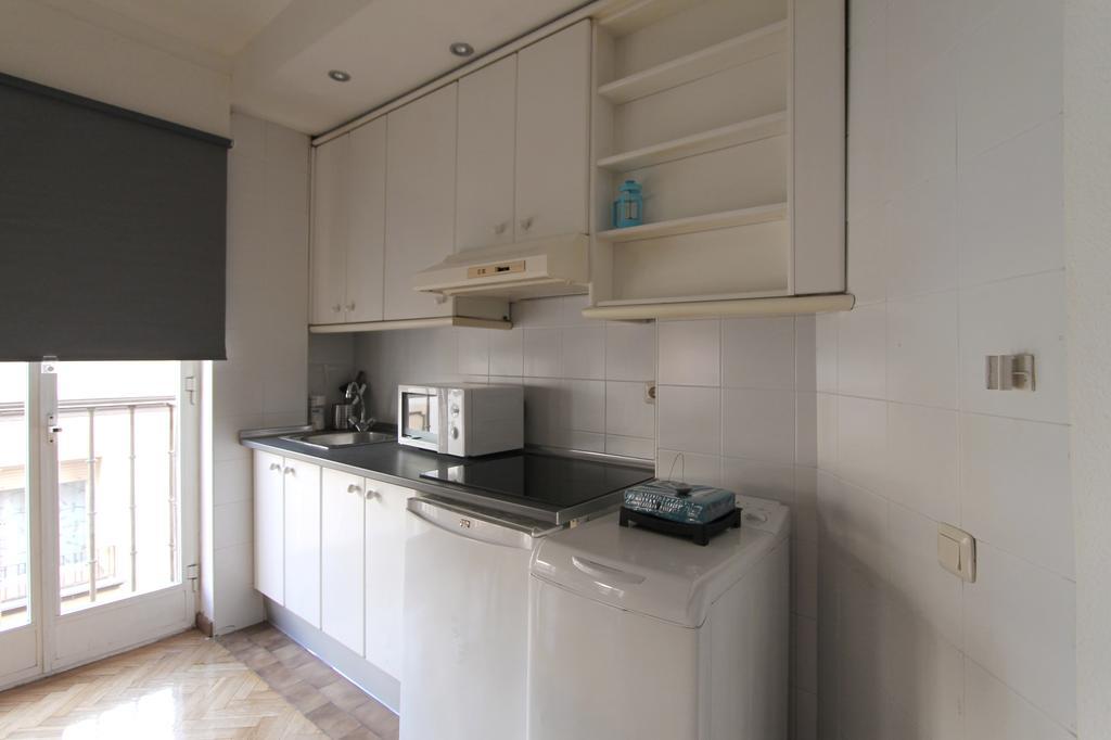 Apartamentos Goyescas Deco Мадрид Экстерьер фото