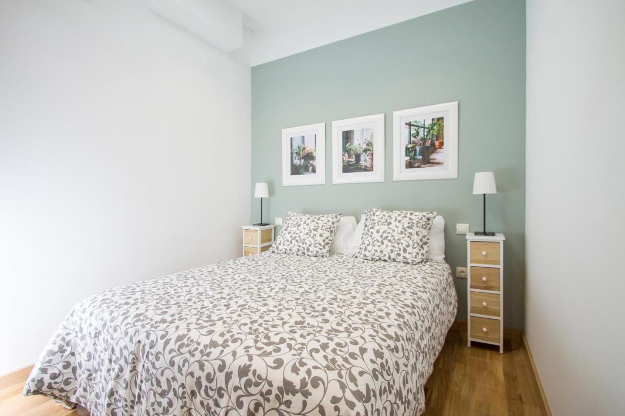 Apartamentos Goyescas Deco Мадрид Экстерьер фото